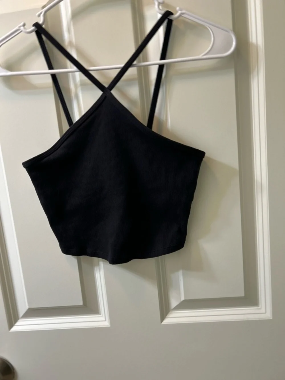 ALO Yoga Black Ribbed Crisscross Cropped Cami XS Black